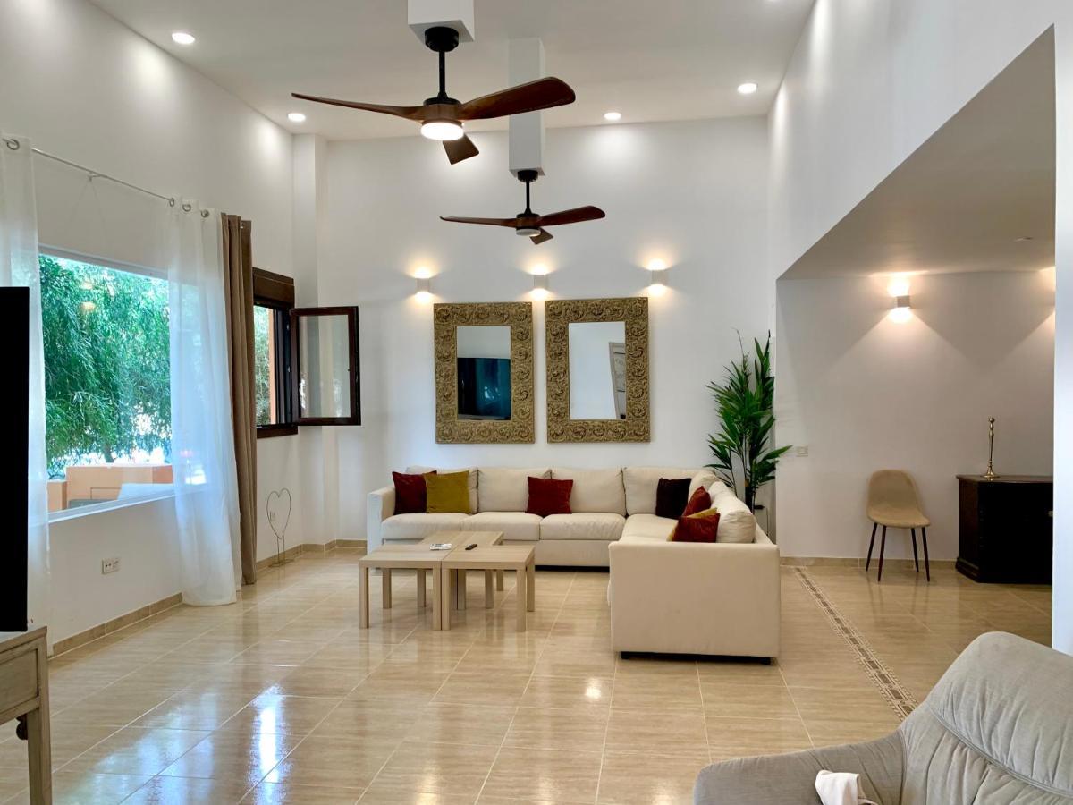 Amplia Vivienda New Para12 Pers A 4 Min Caminando De Playa Con Terraza, Piscina Com, Wifi, Ventiladores De Techo, Lavavajillas Roquetas de Mar Exterior foto